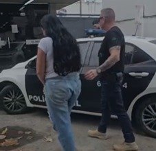 Mulher condenada por tráfico em Italva é presa em Campos dos Goytacazes