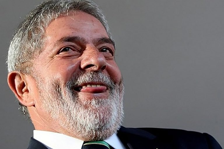 “Quase R$ 100 milhões para likes: O marketing milionário do governo Lula”