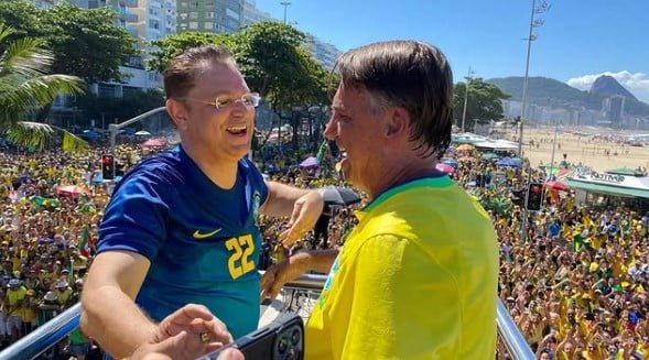 “Senado 2026 no Rio: Bolsonaro põe Sóstenes na disputa e esquenta briga interna no PL”