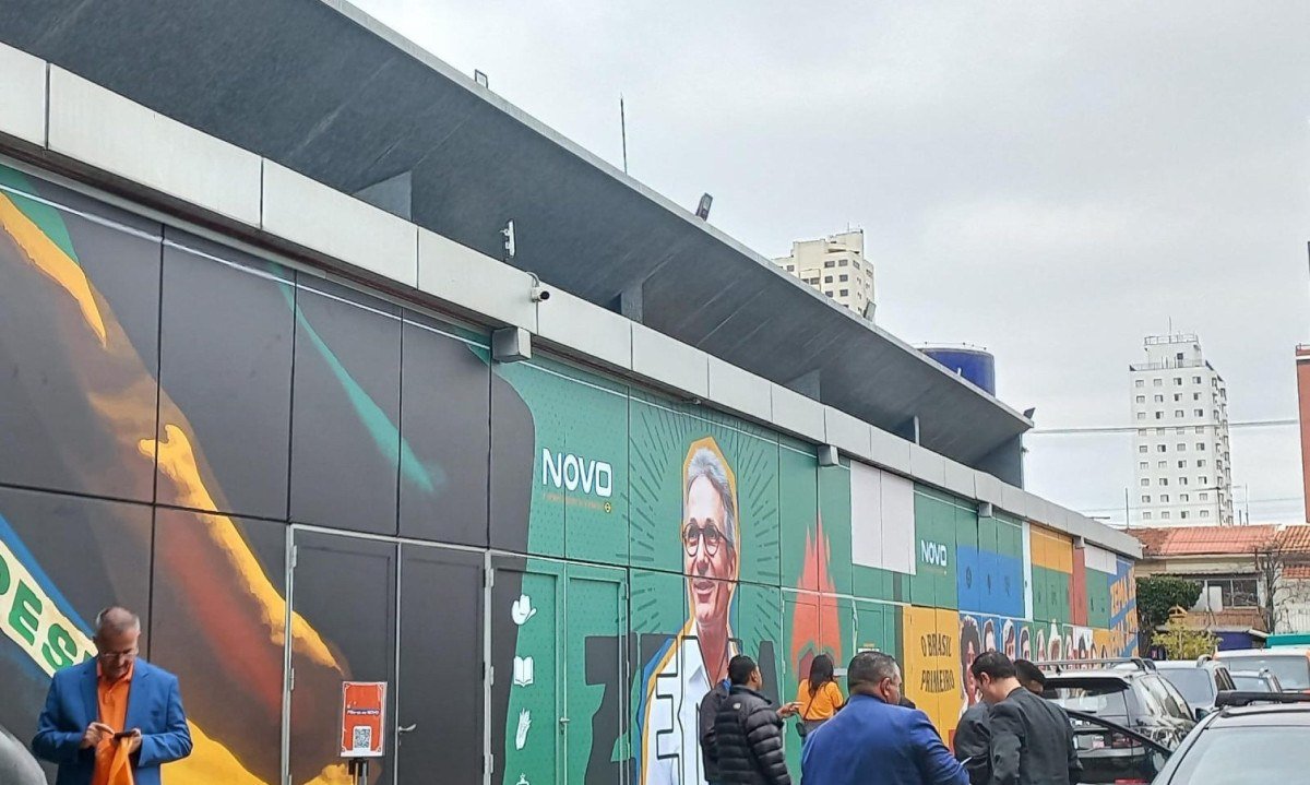 Novo adota estética verde e amarelo para lançar pré-candidatura de Zema