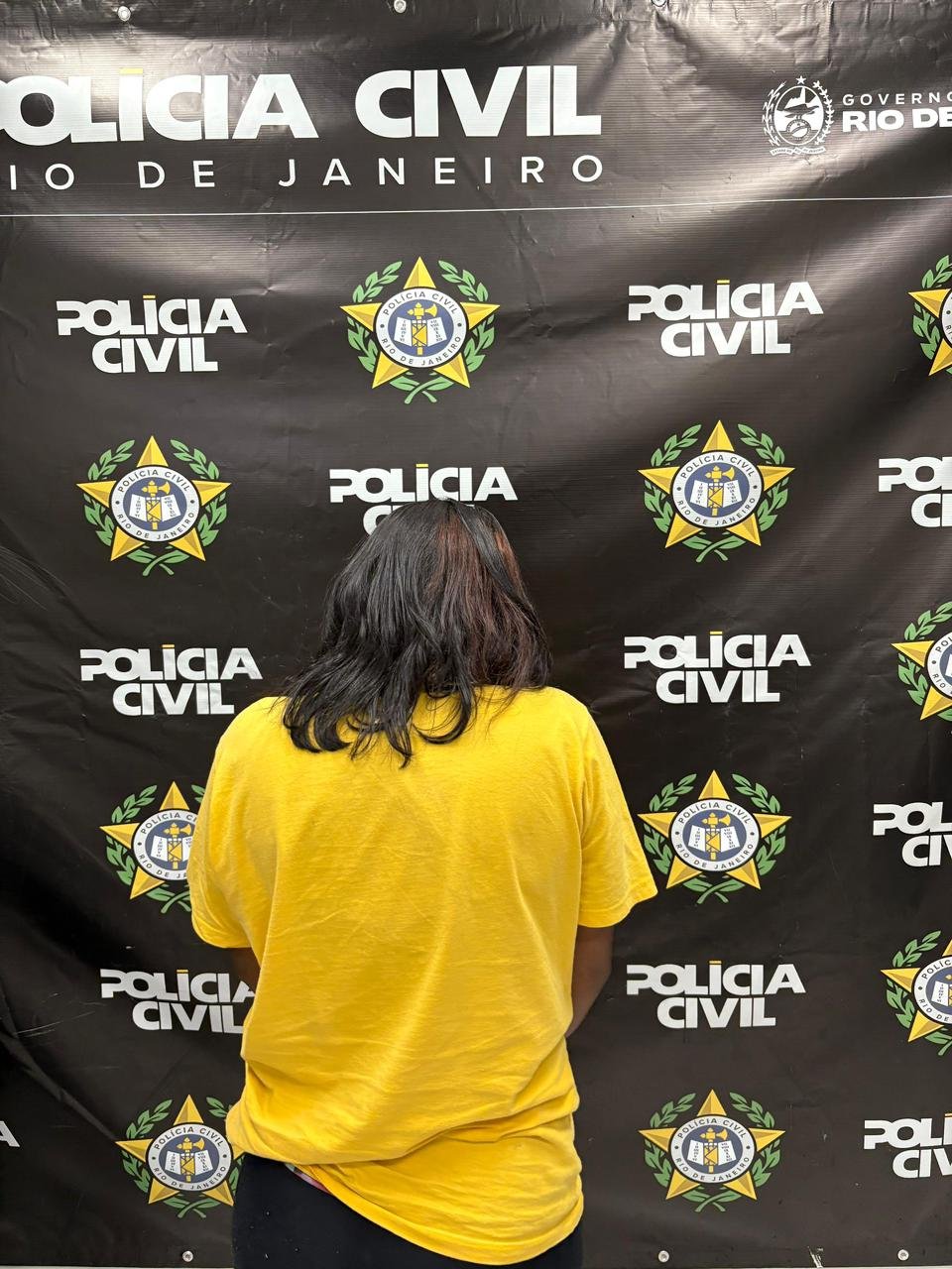 AUTORA DE ROUBO NA AMARAL PEIXOTO É PRESA PELA POLÍCIA CIVIL EM CASIMIRO DE ABREU
