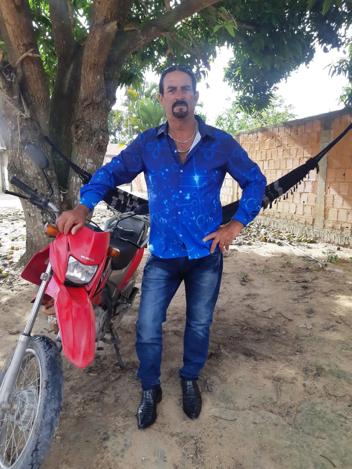 Homem é executado a tiros dentro de casa na zona rural de São Francisco de Itabapoana